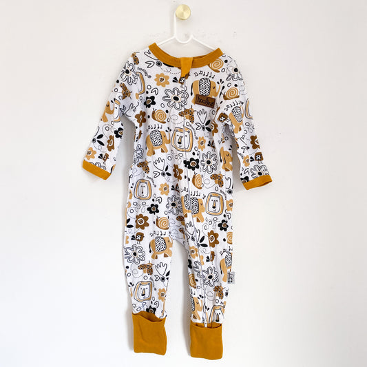 Hoolies - Babygrow - 6-12 Months