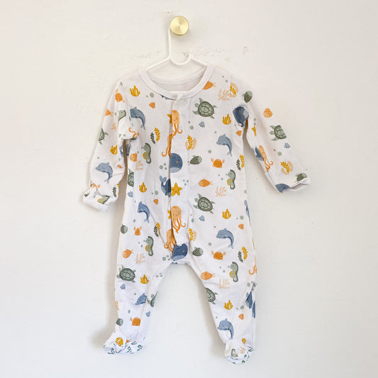 Magnetic Munchkin - Baby Grow - 0-3 Months